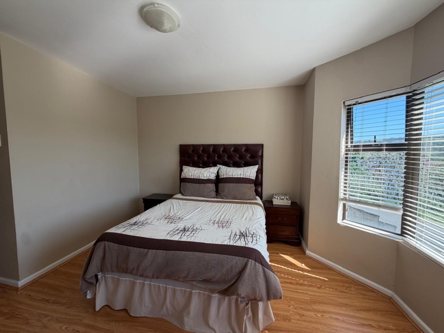 2 Bedroom Property for Sale in Nahoon Valley Park Eastern Cape